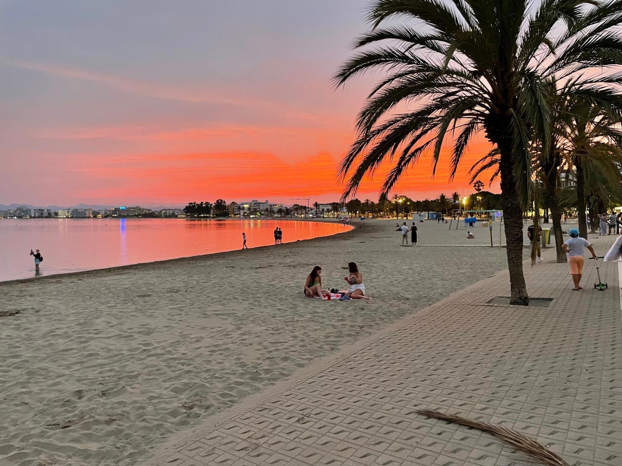 Almadrava Beach Roses Zewnętrze zdjęcie